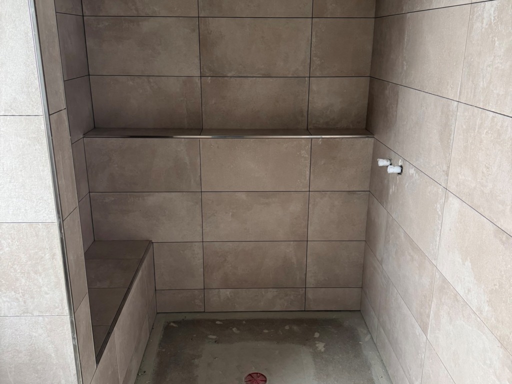 Dusche scaled